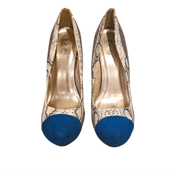 NWT Qupid Gray Velvet Heels - Picture 2 of 6